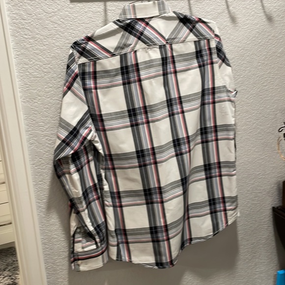 American Rag men’s medium plaid button up dress shirt 💼 - Picture 4 of 4